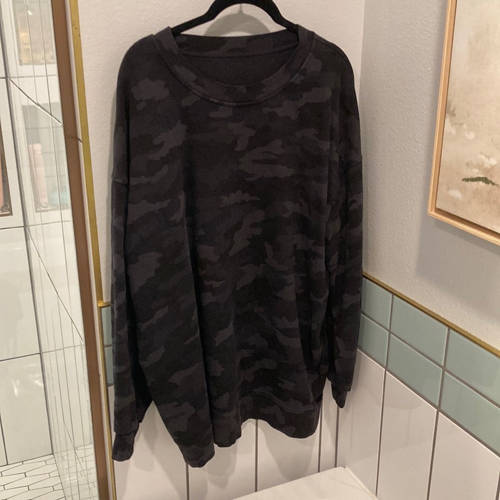Lululemon perfectly oversized crew - 12
